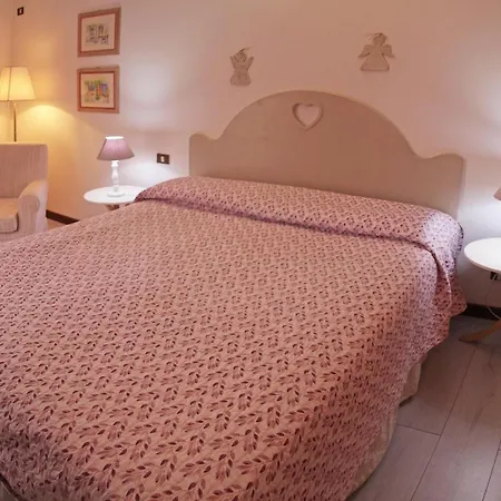 Casa Margherita Affittacamere B&B Follonica